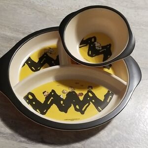 2021 Peanuts/ Charlie Brown Divided Plate and Bowl Set